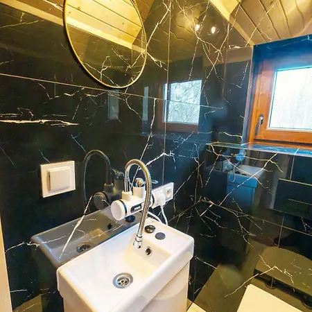 شاليه Pod Bieniatka W Szczyrku شتوروك